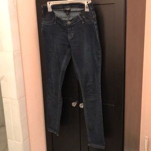 INDIGO BLUE jeans (Motherhood MATERNITY)